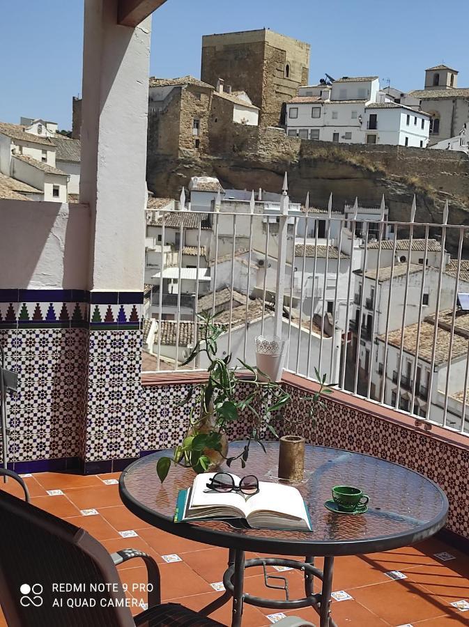Casa De Las Lanzas Setenil De Las Bodegas ภายนอก รูปภาพ