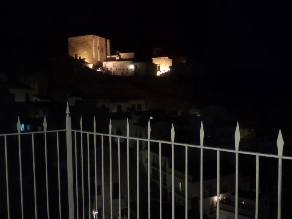 Casa De Las Lanzas Setenil De Las Bodegas ภายนอก รูปภาพ